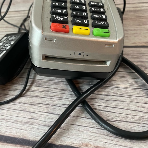 First Data FD 130 Credit Card Terminal Power Supply and Cable Included FD130. - Picture 5 of 8